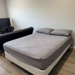 Full-Size Bed – Mattress, Box Spring & Frame