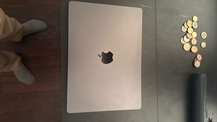 MacBook Pro M5