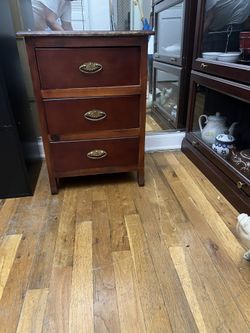 Wooden Table Nigth 23h X17 W