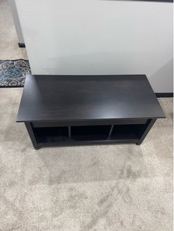 Dark brown lift top table