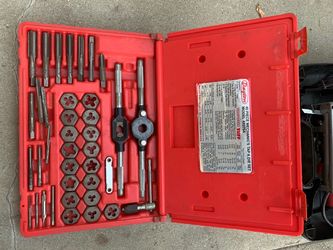 Dayton 40-Piece Mechanics Tap & Die Set