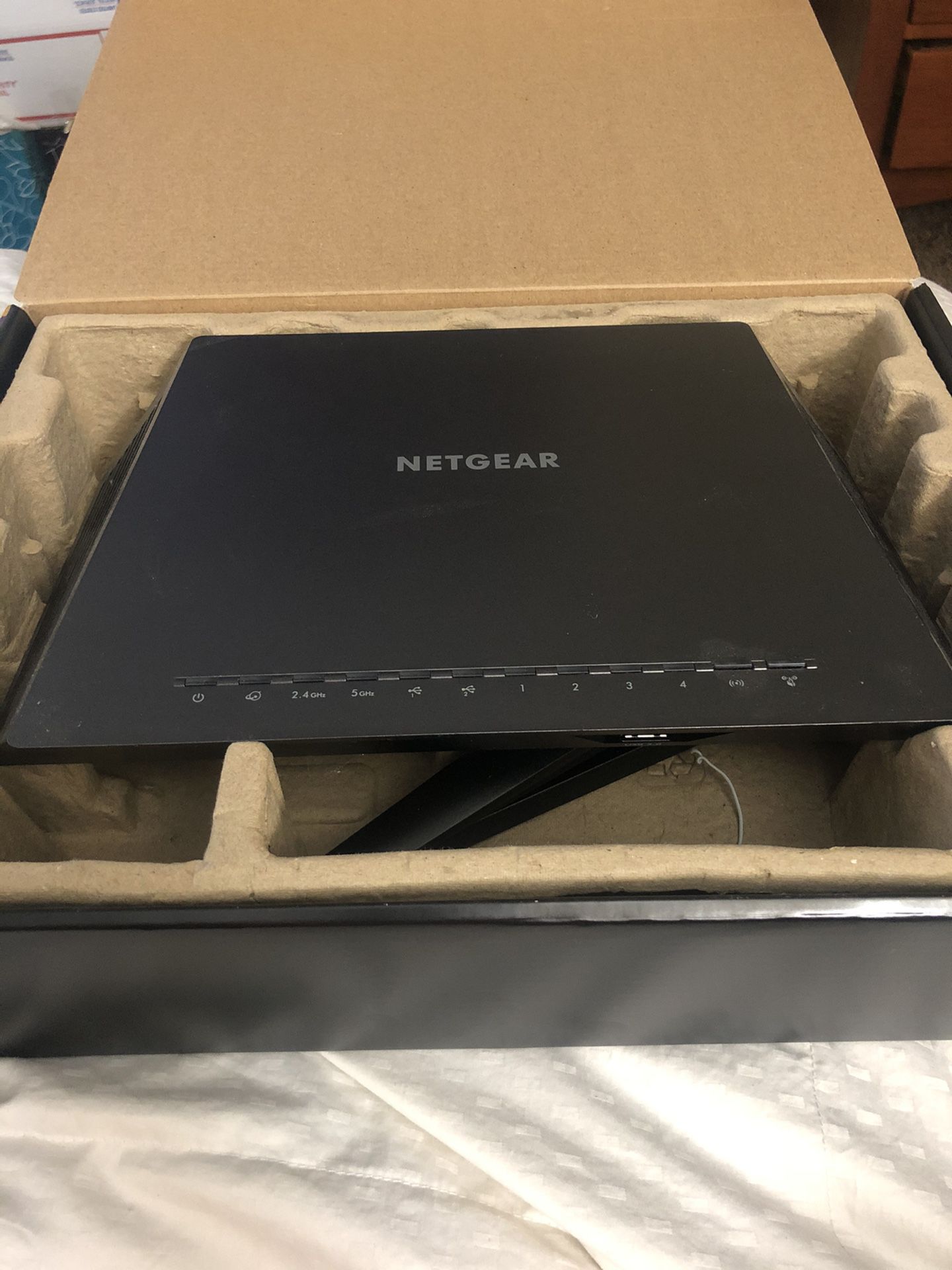 Netgear Nighthawk R7000 AC1900 Smart WiFi Router