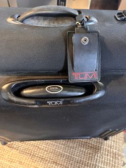 TUMI Wheeled Garment Bag – Black Ballistic nylon