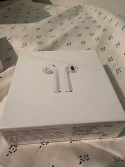 Apple earbuds