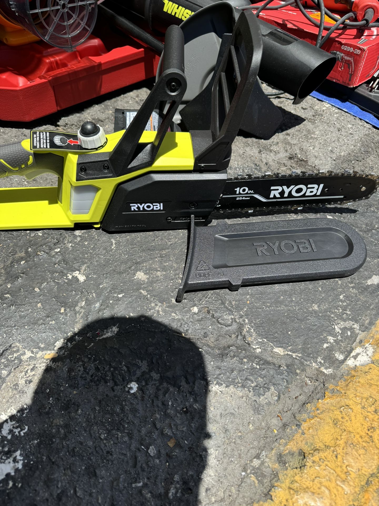 Ryobi 18V 10 Inch Chainsaw Set