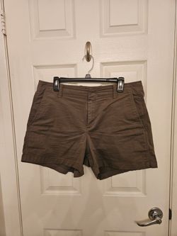 Gap Khaki cotton shorts