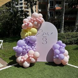 Customized Backdrop And Balloons 