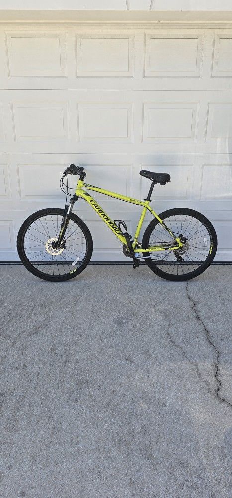 Cannondale 27.5 Mountain Bike