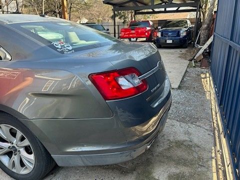 2011 Ford Taurus