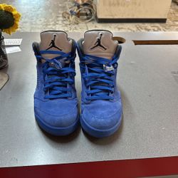 All Blue Jordan’s Size 13 