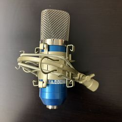 Tonor BM-700 Condenser Microphone + Shock Mount