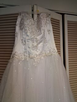 Wedding dress