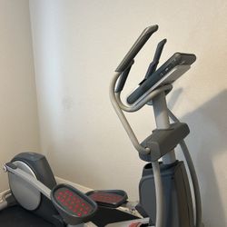 Elliptical Pro-Form  990 CSE Adjustable Stride