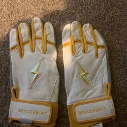 Bruce Bolt Yellow Chrome Series Adult XL