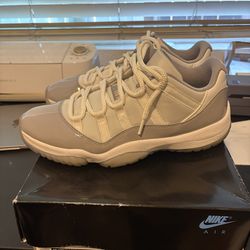 Jordan 11 Low Cool Grey