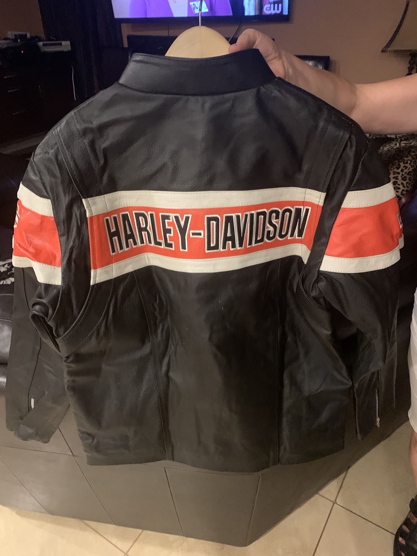 Men’s Harley Davidson leather jacket