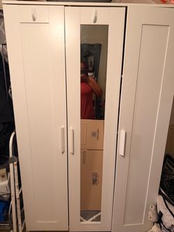 White 3-Door Wardrobe with Mirror