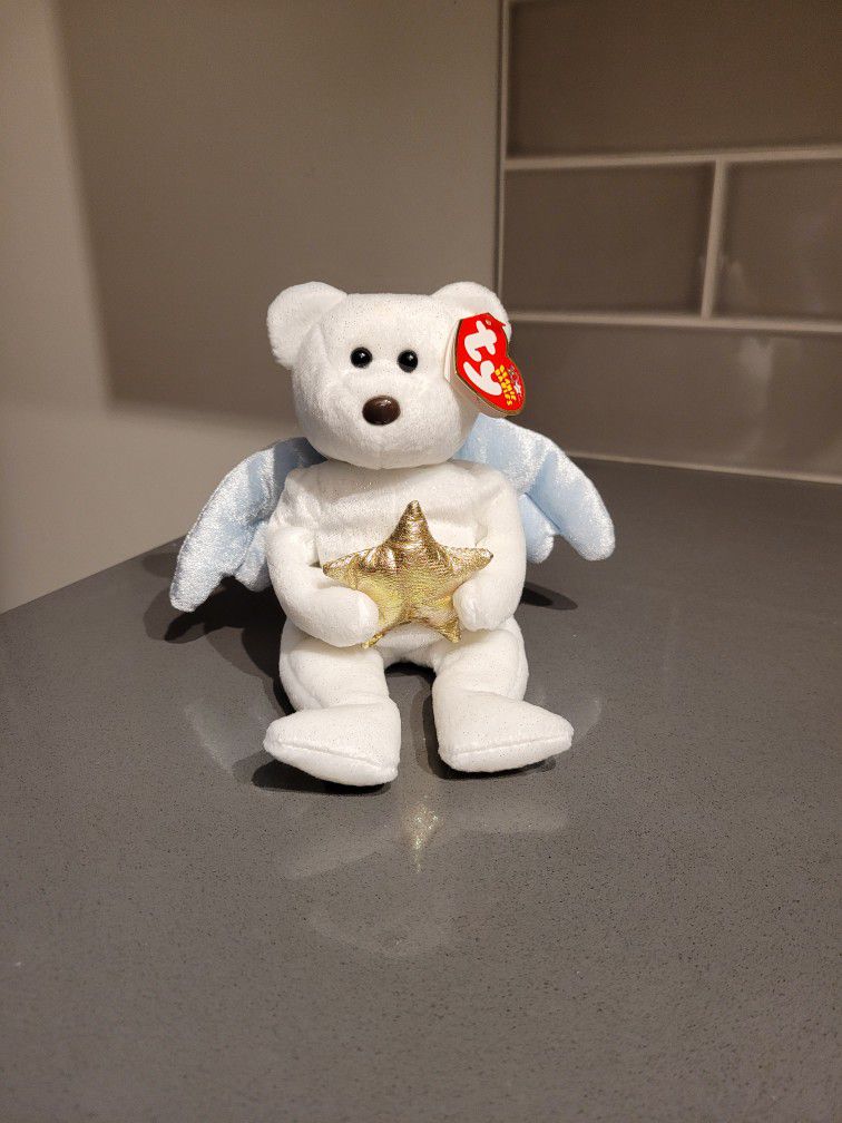 Star the Bear Holding a Gold Star Beanie Baby