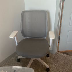 Office Desk Chair Good Condition-Gray And White Adjustable $40.00
