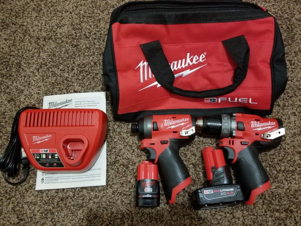 Milwaukee M12 FUEL 12-Volt Lithium-Ion Brushless Cordless Hammer Drill and Impact Driver Combo Kit