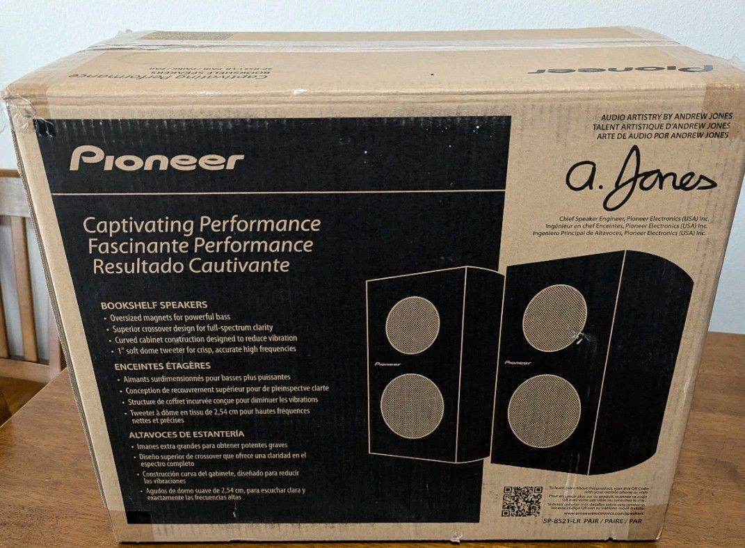 Pioneer Bookshelf Speakers New Inbox$80