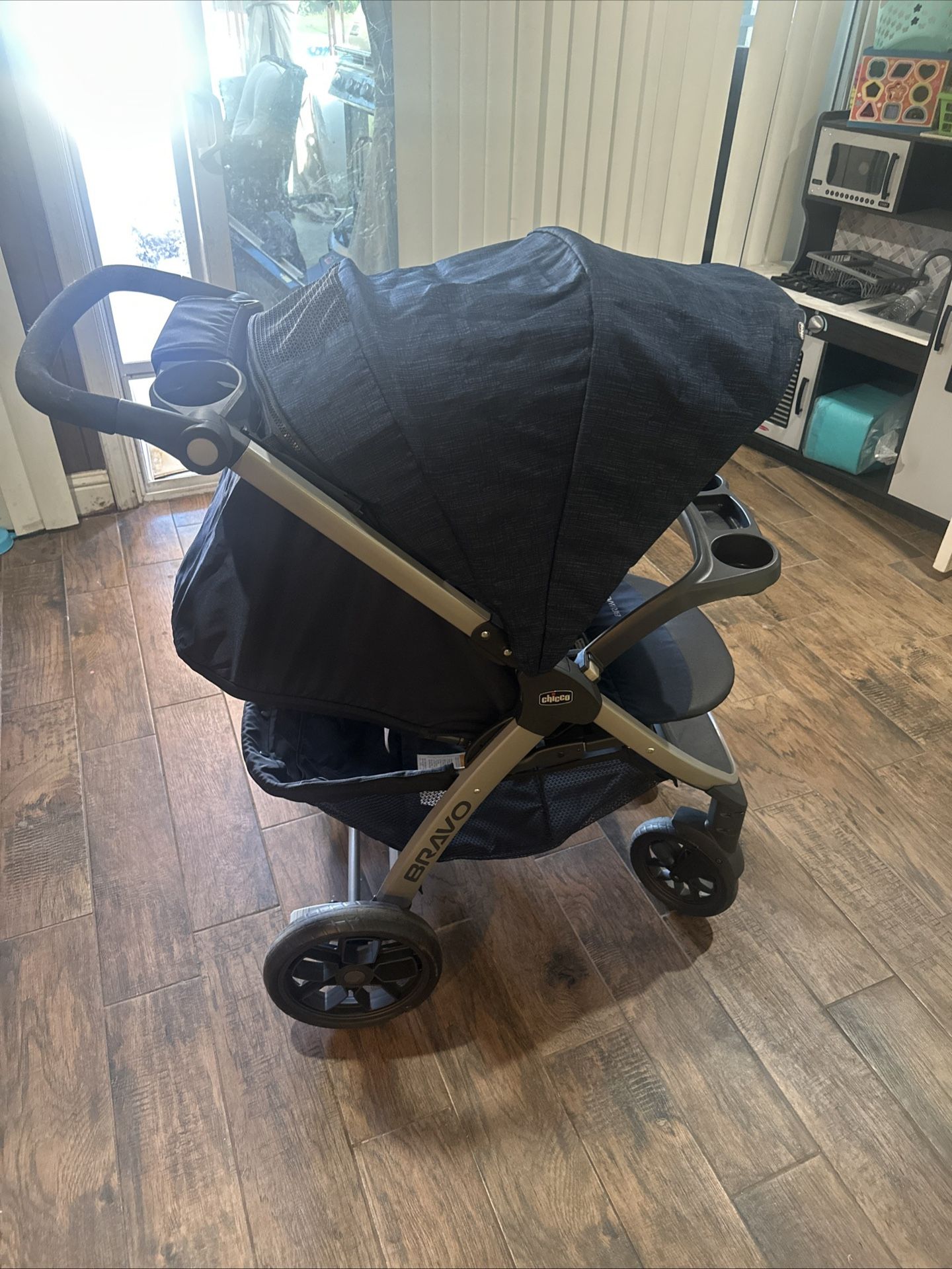 Chicco Stroller Like New