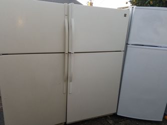 Refrigerator good condition