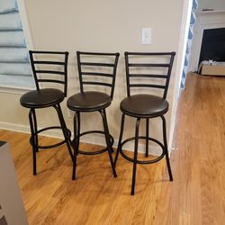 Bar Stools 