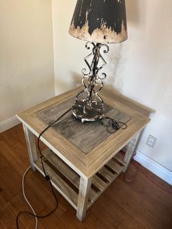 End table