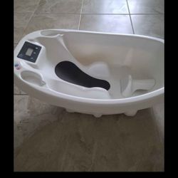 Baby Bath Tub W/ Scale