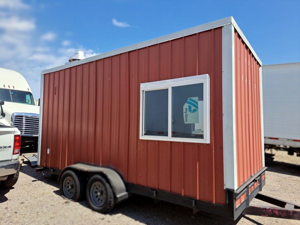 FOOD TRUCK/ CONCESSION TRAILER