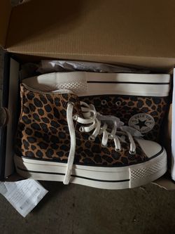 Leopard print platform converse