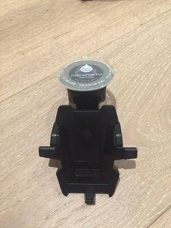 New Car Mount