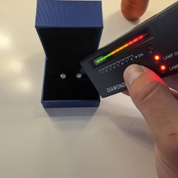 Moissanite diamond earring/ RS 5.0 mm/ 0.5ct 