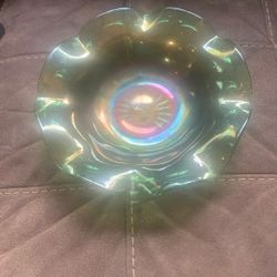 Green Ruffled Carnival Glass Bowl