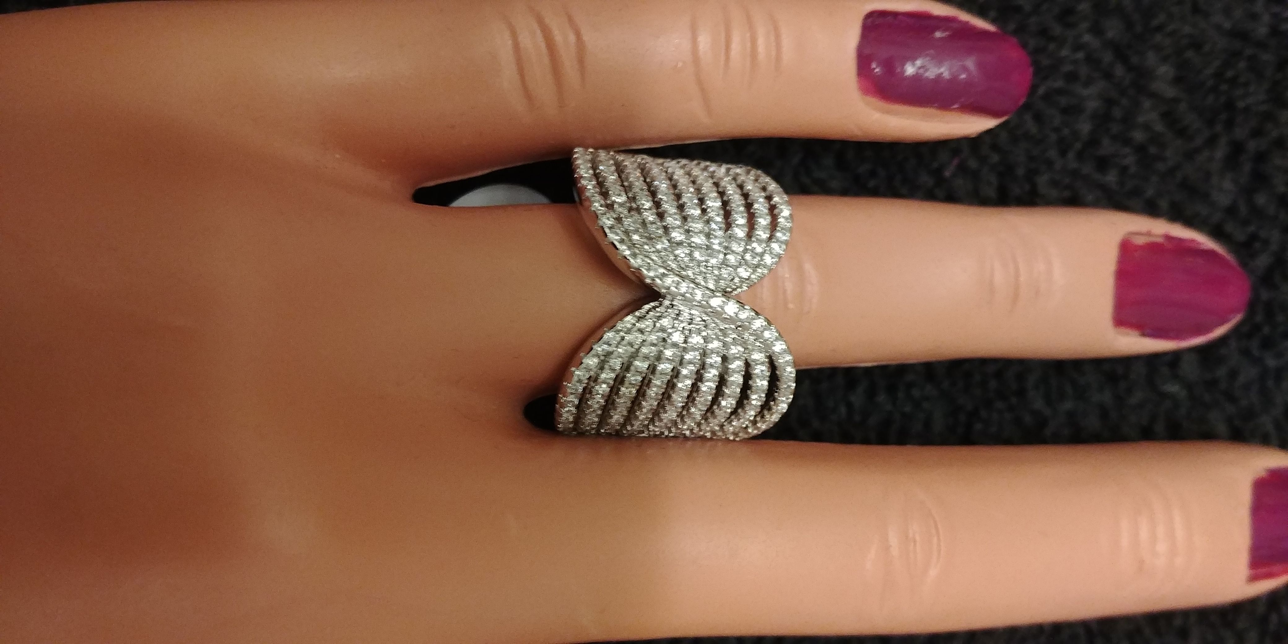 Elegant cocktail ring