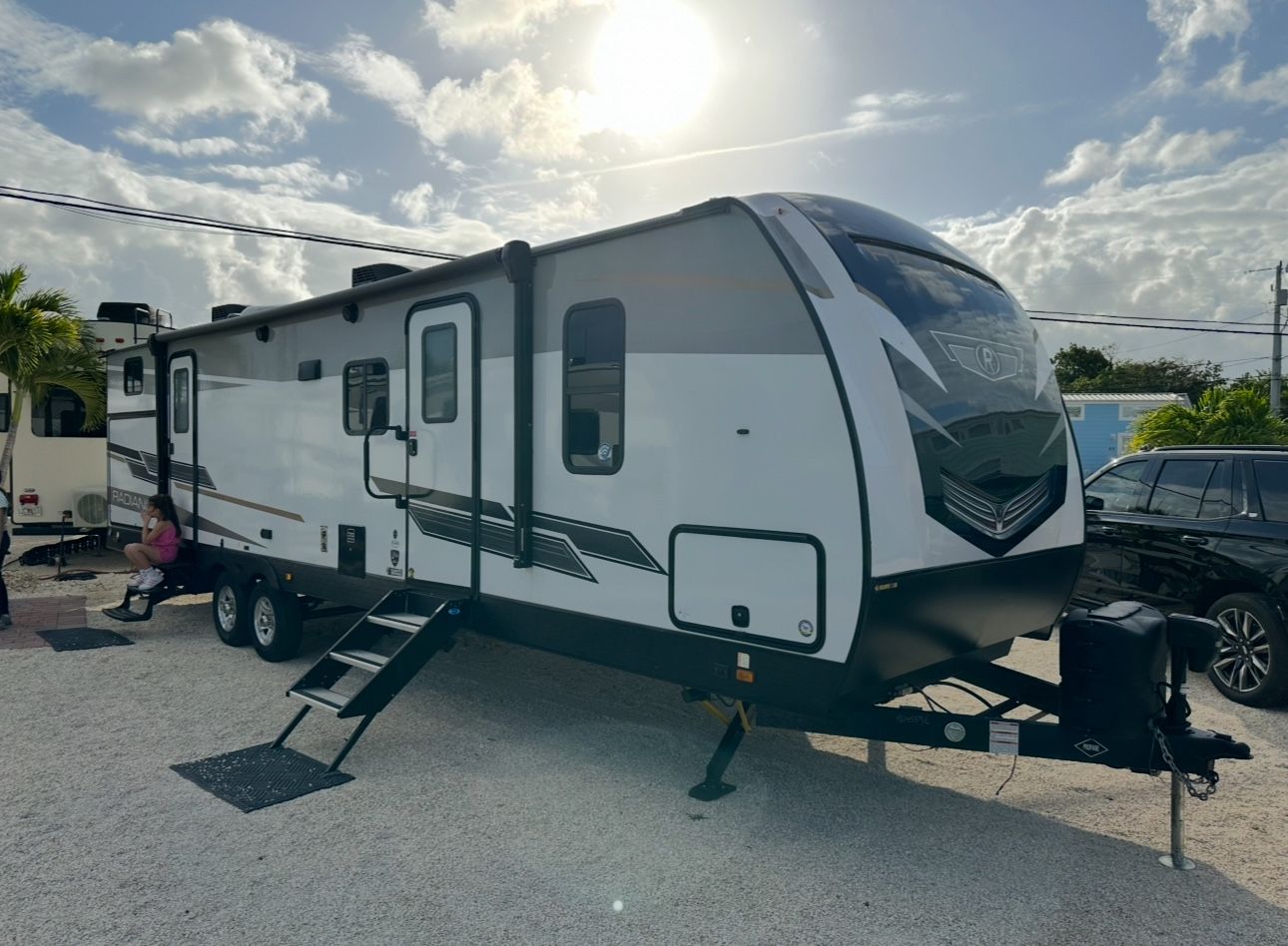 2022 Cruiser RV Radiance R-30DS R-30DS