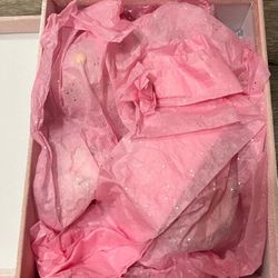 Unused Porcelain Tea Set For Sale