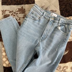 Zara Jeans