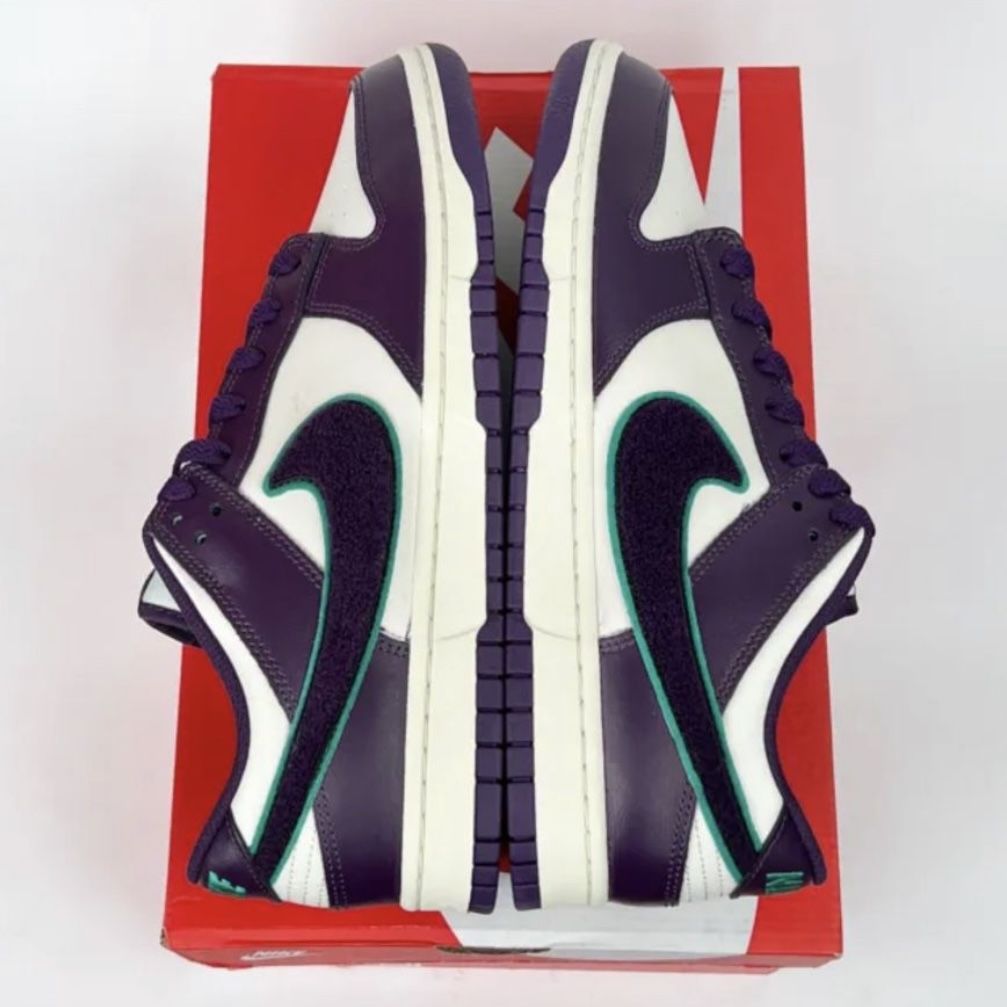 DS Nike Dunk Low Chenille Swoosh Grand Purple size 11 DQ7683-100 Aqua