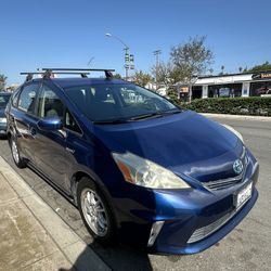 2012 Toyota Prius V