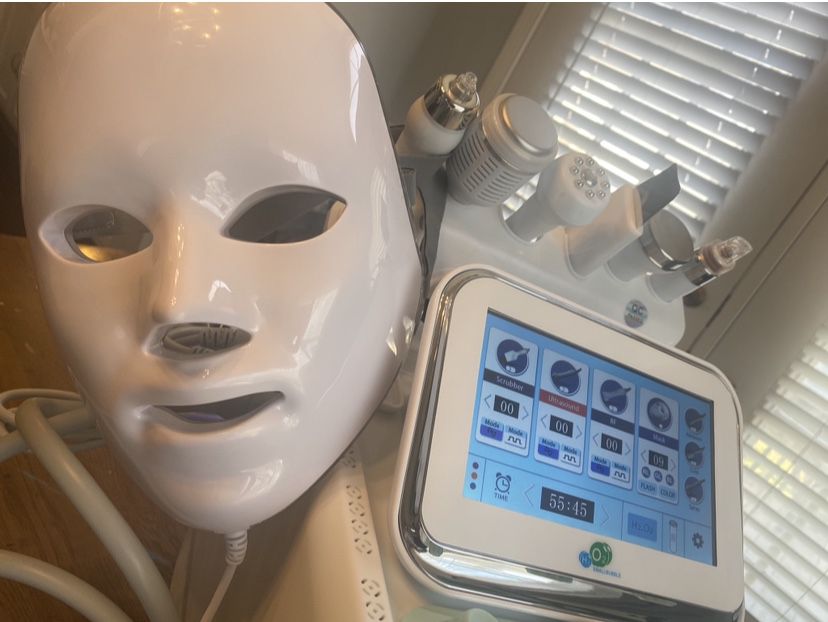 New With Paperwork Facial Machine 