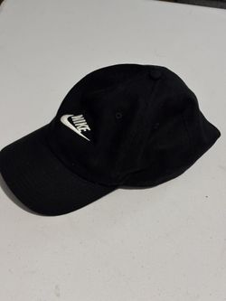 Black Nike Hat In Good Condition