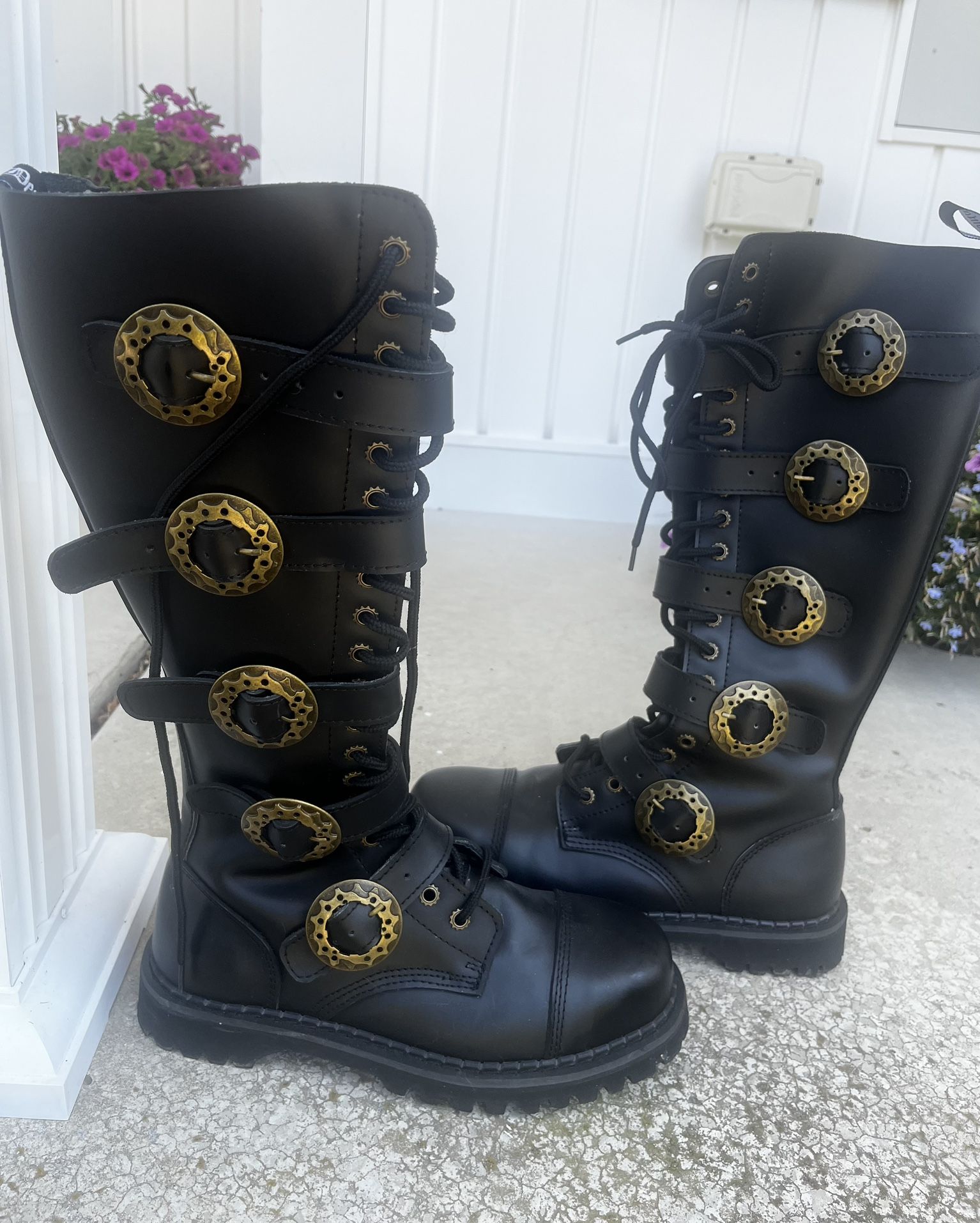 Demonia Steampunk Boots. 