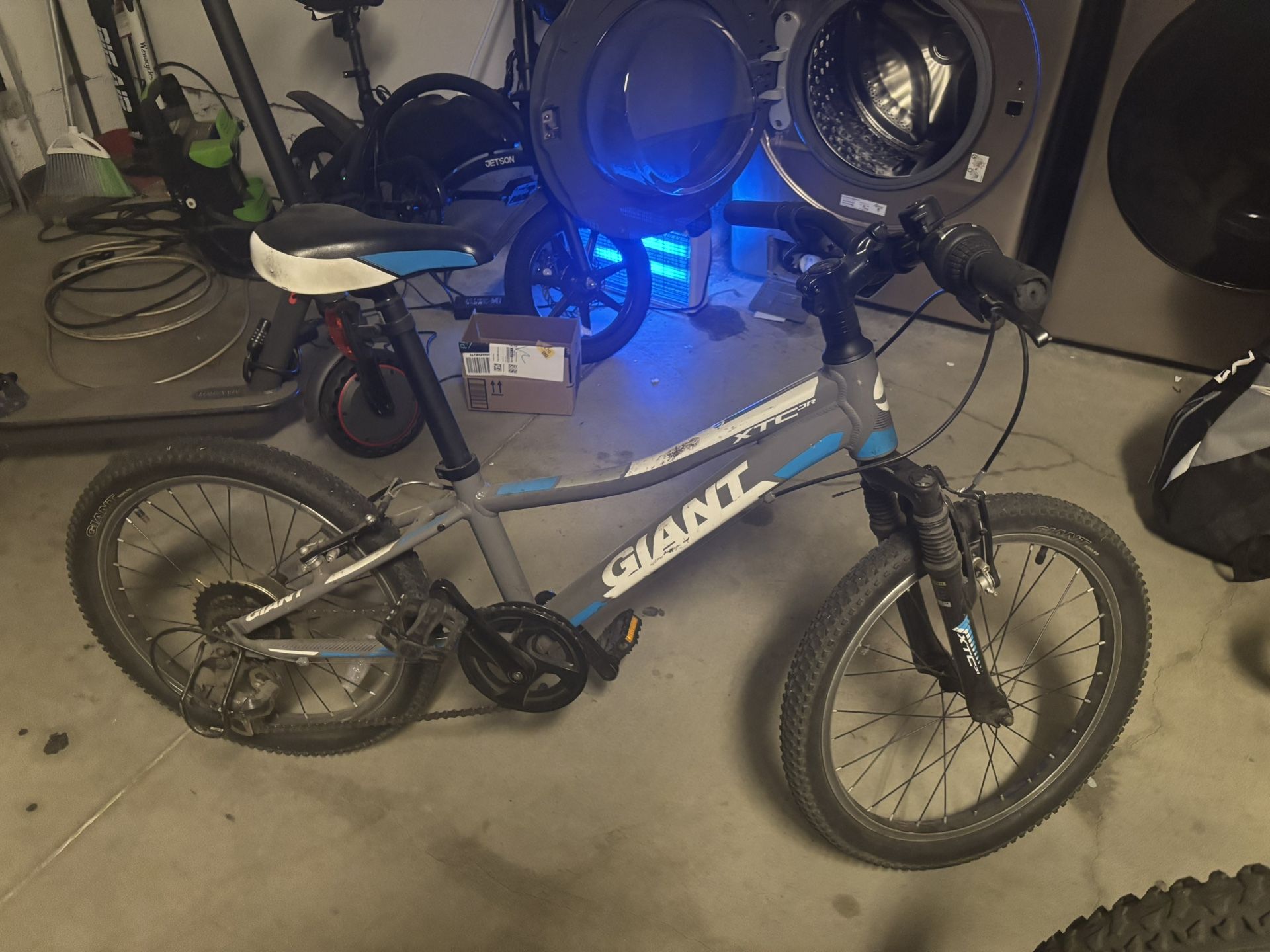 Giant XTC Jr.20 bike 2015 model