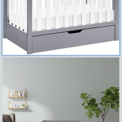 Carter's by DaVinci Colby 4-in-1 Convertible Mini Crib with Trundle Drawer in Grey and White
