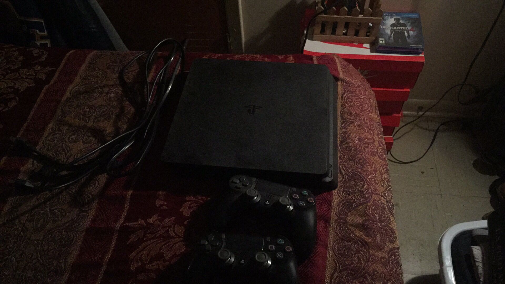 PS4 with both sticks
