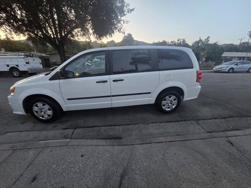 2012 Dodge Caravan