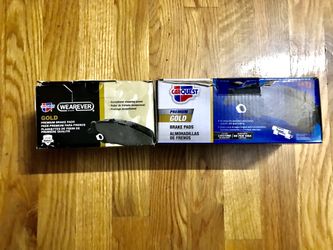 Carquest Premium Gold Ceramic Brake Pads - Front And Rear (4 Pads Set)