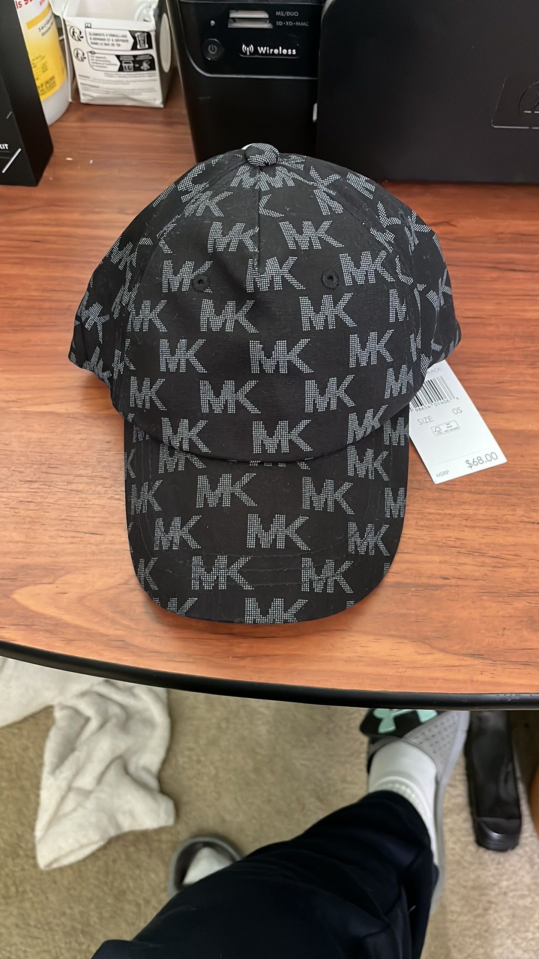 Michael Kors Black Hat